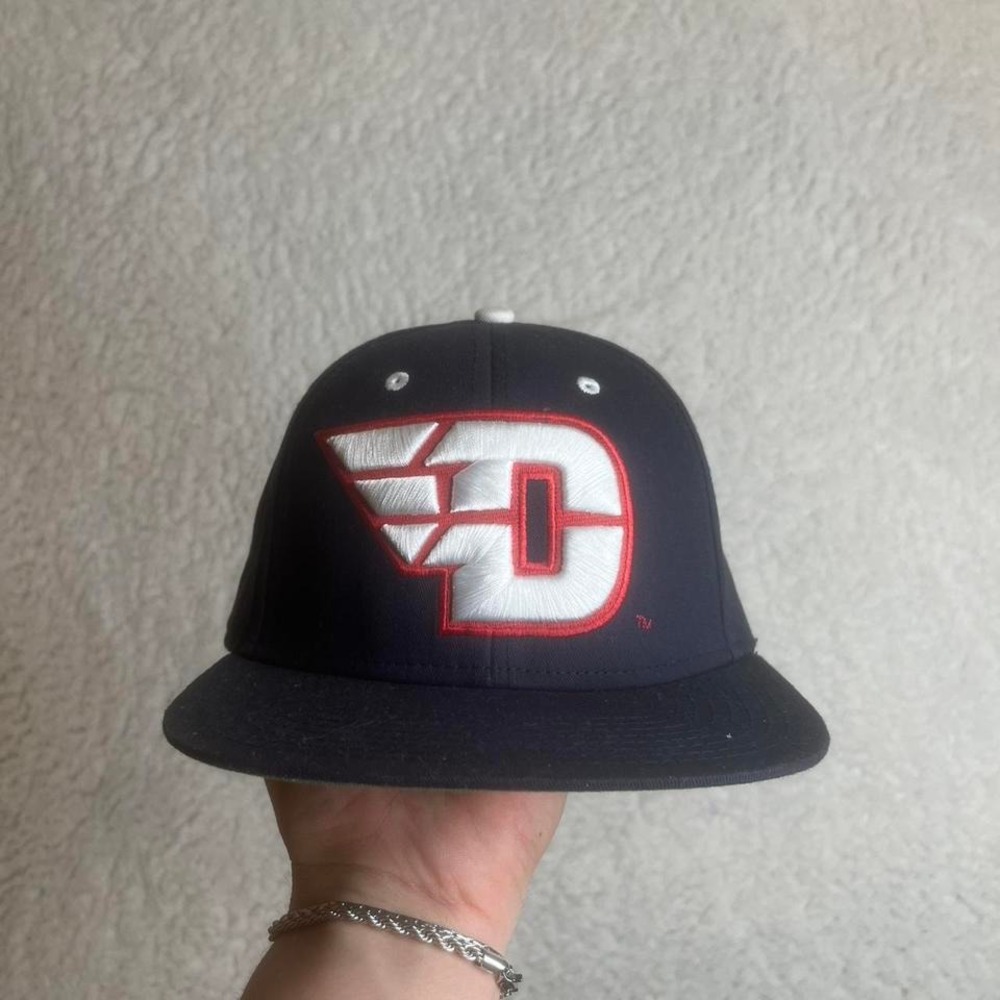 Vintage The game men's navy blue embroidered futon flyers‎ SnapBack hat